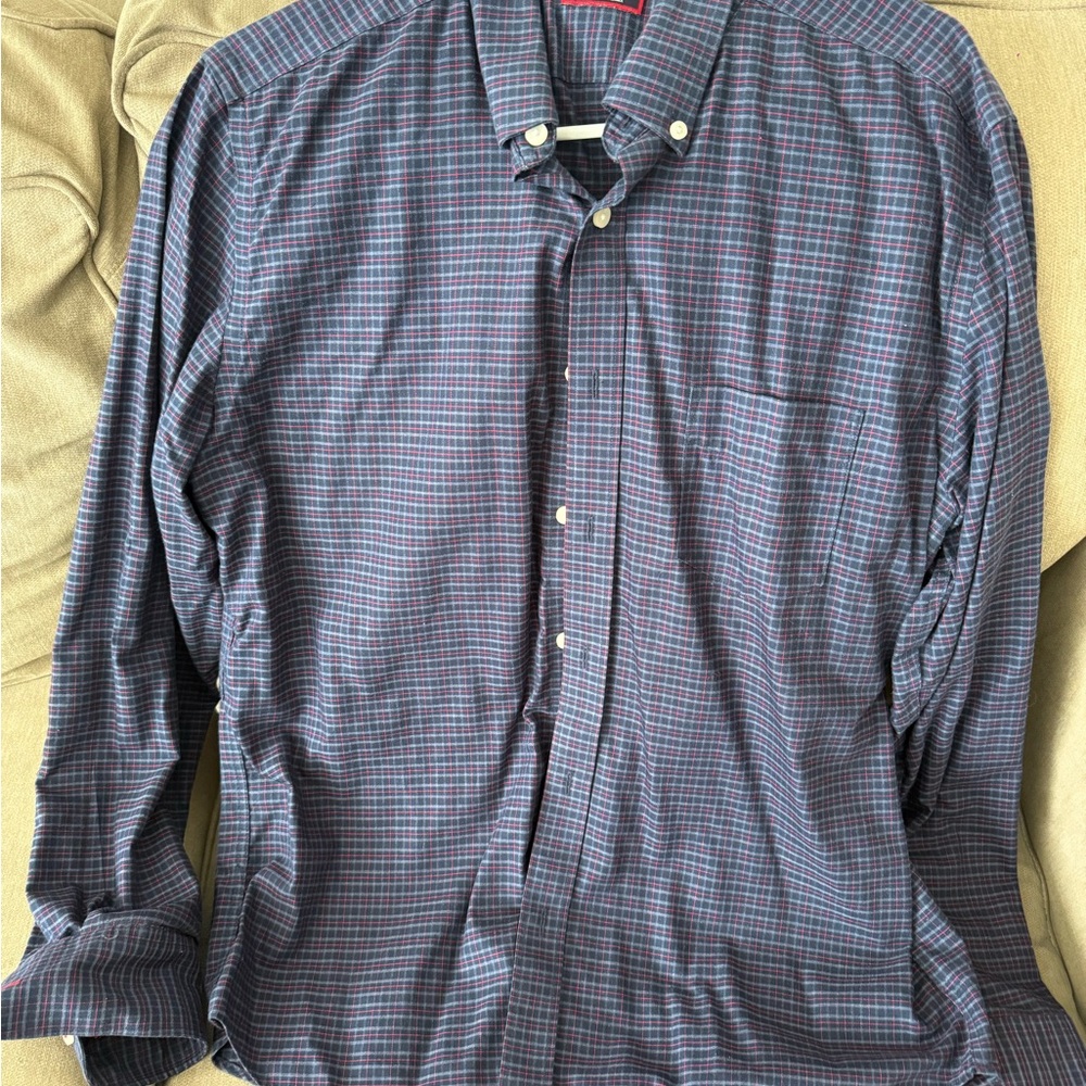UNTUCKit Men's Blue and Red Plaid Button-Down Shirt